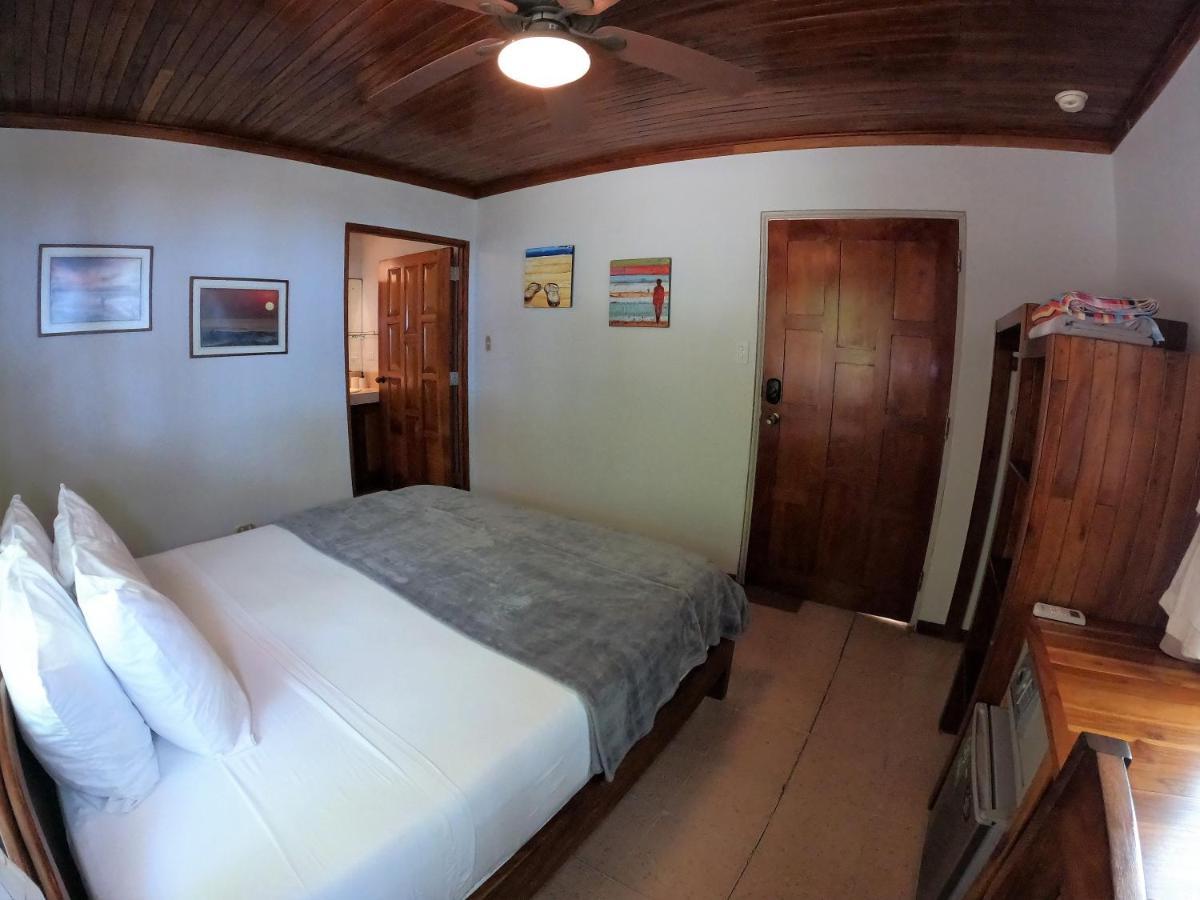 Casa Cecilia Beach Front Playa Santa Teresa  エクステリア 写真