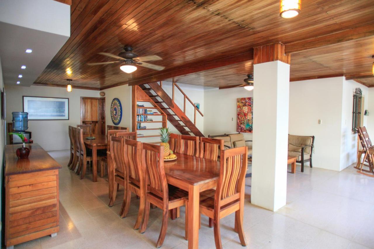 Casa Cecilia Beach Front Playa Santa Teresa  エクステリア 写真